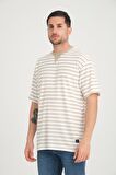 Zarf Yaka Detaylı Çizgili Oversize T-Shirt - Kum Beji