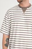 Zarf Yaka Detaylı Çizgili Oversize T-Shirt - Vizon