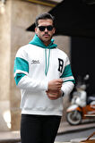 Sportif Şerit Detaylı Şardonlu Kapüşonlu Sweatshirt - Ekru