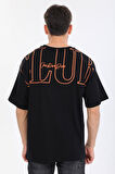 Oversize Sol Gögüs Logolu Siyah T-shirt