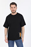 Oversize Minimal Tasarım Detaylı Siyah T-shirt