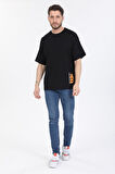 Oversize Minimal Tasarım Detaylı Siyah T-shirt