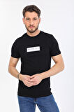 Minimal Ayı Desenli Siyah T-shirt