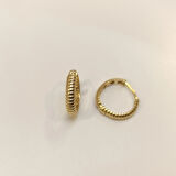 16.2mm Tırtıl Halka Küpe 14 Ayar Altın HD VİDEOLU