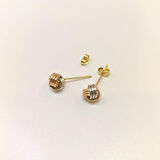 Yün Yumağı Vidalı Küpe 14 Ayar Altın HD VİDEOLU