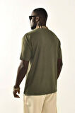 Beyaz Yaka Detaylı T-shirt