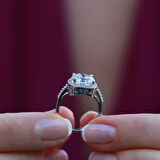 Round Kesim 3 Karat Tek Taş Model Starlight Diamond Set