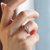 Round Kesim tasarım Rose Gold Kaplama Sky Diamond Yüzük
