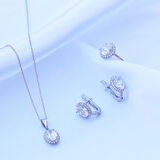 Etrafı Pırıltılı Taşlarla Çevrili Elips Montür Sky Diamond Gümüş Set