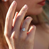 Etrafı Pırıltılı Taşlarla Çevirili Damla Montür Sky Diamond Gümüş Set