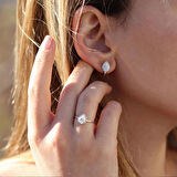 Etrafı Pırıltılı Taşlarla Çevirili Damla Montür Sky Diamond Gümüş Set