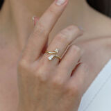 Damla Çiçek Taşlı Gold Gümüş Yüzük