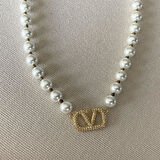 V Taşlı Çelik İnci Kolye