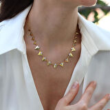 Taşlı Üçgen Trend Gold Gümüş Kolye