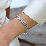 Mekik Işıltı Taşlı Gümüş Bileklik