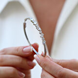 Damla Taşlı Şık Gümüş Kelepçe