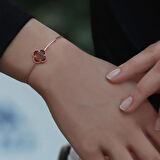 İkonik Alhambra Yonca Zultanit Taşlı Rose Gold Kaplama Asansörlü Bileklik