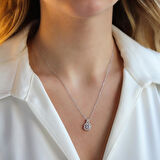 Kare Montür Taşlı 925 Ayar Gümüş Kolye