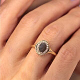 Şövalye Altın Yüzük - 14 Ayar Altın Mühür Şövalye 0.30 Karat Swarovski Taşlı Kadın Yüzük - Hediyelik