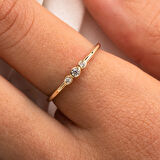 Gümüş Yüzük - Tria Swarovski Taşlı Modern Evlilik Teklifi Yüzüğü - Minimal Hediyelik Gümüş Yüzük