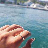 Gümüş Yüzük - Altıgen Sıra Çizgi Firuze Taşlı 925 Ayar Gümüş Alyans