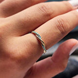 Gümüş Yüzük - Örgü Sıra Firuze Taşlı 925 Ayar Gümüş Evlilik Alyansı 