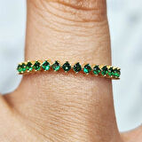 Gümüş Yüzük - Yarım Tur Zümrüt Yeşili Taşlı Minimal Tasarım 925 Ayar Gümüş Yüzük