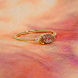 Zultanit Taşı Oval Kesim Yan Zirkon Taşlı Modern 925 Ayar Gümüş Kadın Tektaş Yüzük Günlük-Hediyelik