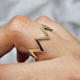 Gümüş Yüzük - Zikzak Desenli Modern Tasarım 925 Ayar Gümüş Yüzük