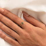 Gümüş Yüzük - Zümrüt Taşlı El Yapımı Dövülü Eskitme Minimal 925 Ayar Gümüş Yüzük