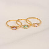 Gümüş Yüzük - Oval Kesim Morganit Taşlı Yan Zirkon Taşlarla Süslenmiş 925 Ayar Gümüş Yüzük