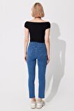 Mavi Yüksek Bel Straight Fit Jean SS23JP4744MA