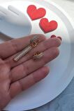 Zirkon Taşlı Tasarım Xuping Halka Çelik Küpe 1 cm - uç 3 cm -Altın Renk