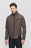 Erkek Kahverengi Mevsimlik Triko Detaylı Fermuarlı İç Cepli Mont&Ceket