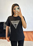 Marka Muadil Üçgen Taş Baskı T-Shirt Siyah