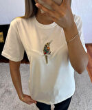 Marka Muadil Dal Kuş İri Taşlı T-Shirt Kırık Beyaz