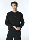 Bisiklet Yaka Göğsü Çıtçıt Cepli Slim Fit Erkek Sweatshirt