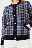 Kadın Sıfır Yaka Ekose Desenli Kısa Ceket Lacivert