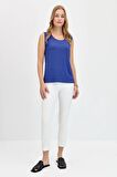 Kadın Sıfır Yaka Flamlı Kumaş Basic Askılı Tshirt İndigo
