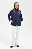 Kadın Önü Çıtçıtlı Soğan Desenli Kısa Kapitone Ceket Lacivert