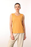 Kadın Sıfır Yaka Flamlı Kumaş Basic Askılı Tshirt Hardal