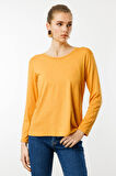 Kadın Sıfır Yaka Flamlı Kumaş Basic Penye Bluz Hardal