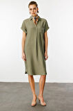 Kadın Polo Yaka Cebi Zincir Detaylı Elbise Haki