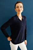 Kadın Polo Yaka Yakası Nakışlı Bluz Lacivert