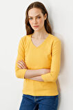 Kadın V Yaka Kaşkorse Pamuk Bluz Hardal