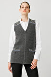 Kadın V Yaka Önü Keçe Fermuarlı Kısa Yün Yelek Füme