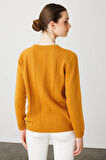 Kadın Sıfır Yaka Kalın Yürütmeli Yün Kazak Hardal