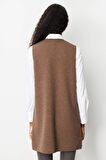 Kadın Sıfır Yaka Cebi Tığlamalı Uzun Yün Yelek D.Kahve
