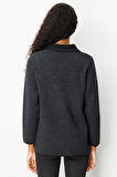 Kadın Polo Yaka Cebi Nakış İşlemeli Yün Hırka Siyah