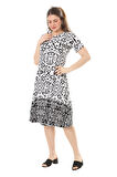 Melsay Butik Beyaz Kilim Desen Kısa Kollu Büyük Beden Midi Elbise